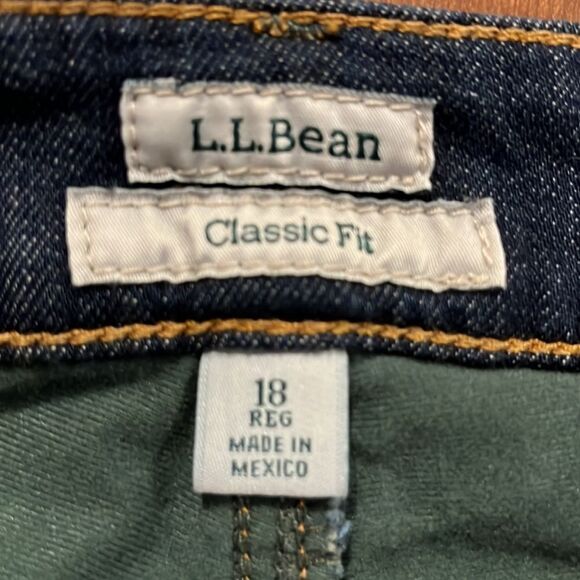 L.L.Bean NWT classic fit lined jeans size 18. - Picture 5 of 8